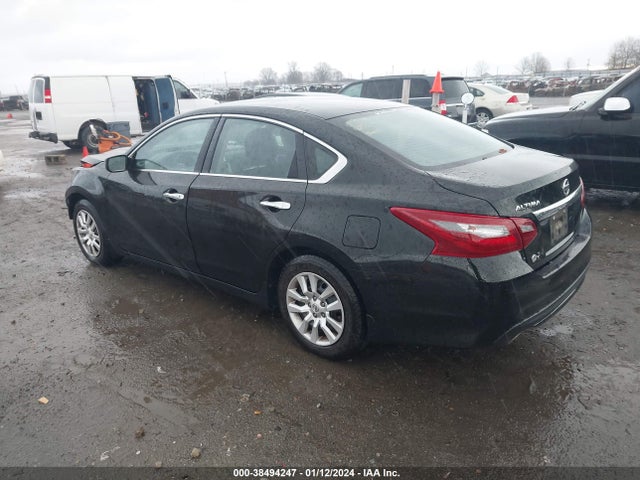 Nissan Altima 2.5 S 2018 1N4AL3AP0JC299018 Image 3