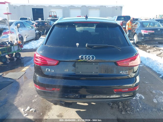 WA1JCCFS7JR034787 Audi Q3 2.0t Premium/2.0t Sport Premium