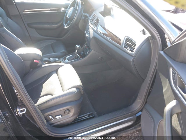WA1JCCFS7JR034787 Audi Q3 2.0t Premium/2.0t Sport Premium