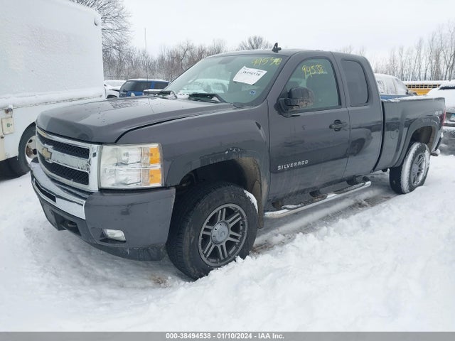 2011 CHEVROLET SILVERADO 1500 LT VIN: 1GCVKSE22BZ130723