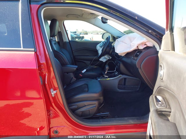 3C4NJCBB8KT658805 Jeep Compass Altitude Fwd