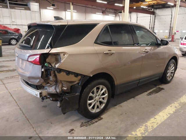 Chevrolet EQUINOX LS 2018 2GNAXHEV4J6250652 Image 4
