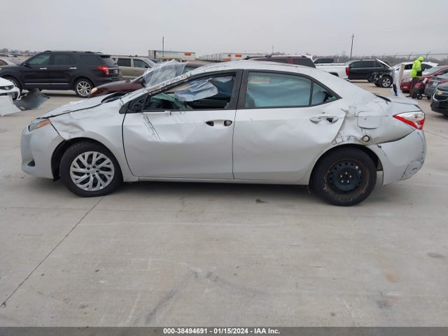 Toyota COROLLA LE 2017 5YFBURHE0HP606207 Image 13