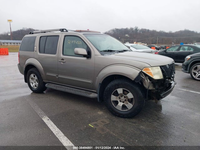 2005 NISSAN PATHFINDER SE VIN: 5N1AR18U85C773744