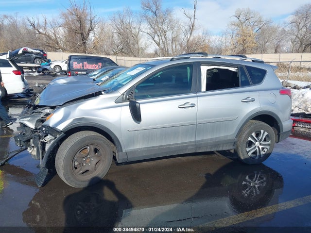 Toyota RAV4 LE 2016 2T3BFREV8GW533588 Image 13