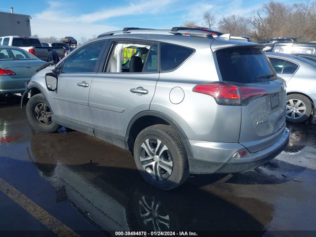 Toyota RAV4 LE 2016 2T3BFREV8GW533588 Image 3