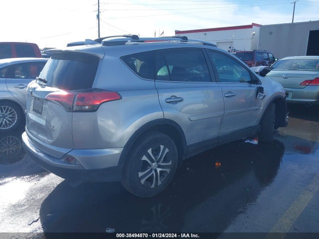 Toyota RAV4 LE 2016 2T3BFREV8GW533588 Image 4
