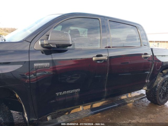 5TFEW5F12HX228506 Toyota Tundra Sr5 5.7l V8