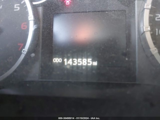 5TFEW5F12HX228506 Toyota Tundra Sr5 5.7l V8