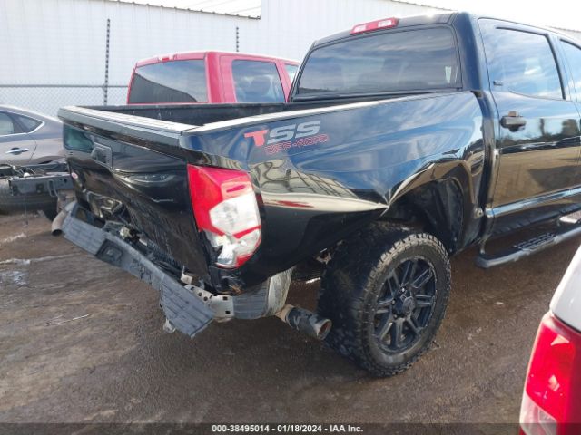 5TFEW5F12HX228506 Toyota Tundra Sr5 5.7l V8