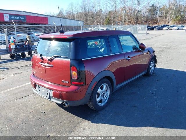 2010 MINI COOPER CLUBMAN WMWML3C55ATX38634 Photo 3
