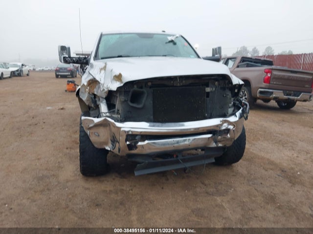 2015 RAM 2500 TRADESMAN VIN: 3C6UR5CL0FG544391