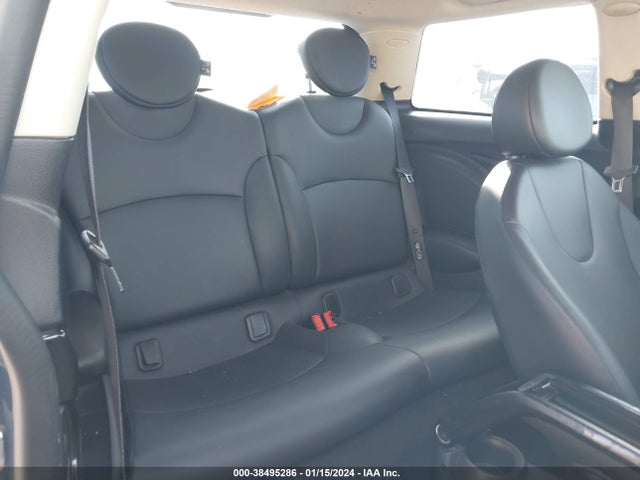 2011 MINI COOPER WMWSU3C53BT182152 Photo 7