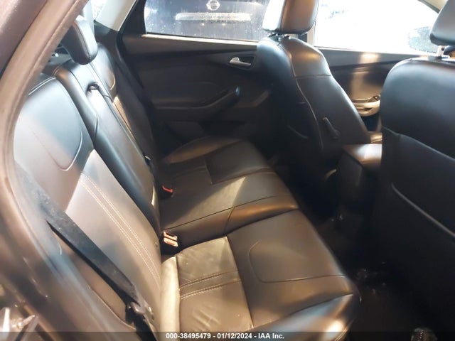 2014 FORD FOCUS SE VIN: 1FADP3F26EL455082