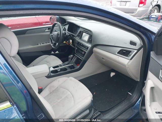 2016 HYUNDAI SONATA SE VIN: 5NPE24AF4GH298298