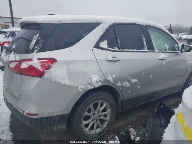 Chevrolet EQUINOX LS 2019 3GNAXHEV4KS617066 Image 4