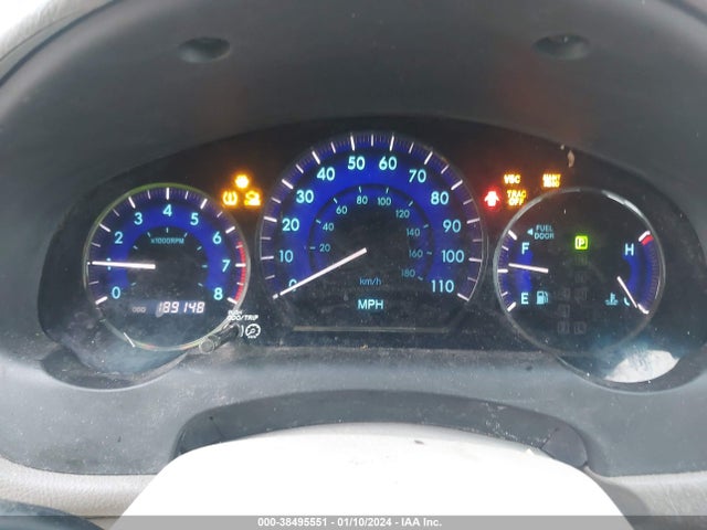 2010 TOYOTA SIENNA XLE VIN: 5TDYK4CC6AS331240