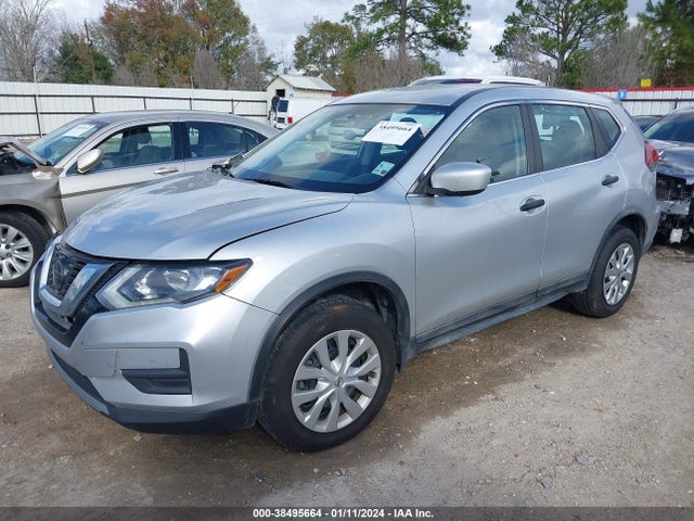 Nissan ROGUE S 2018 KNMAT2MV3JP576980 Image 2