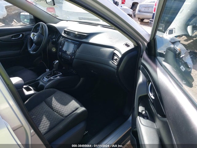 Nissan ROGUE S 2018 KNMAT2MV3JP576980 Image 5