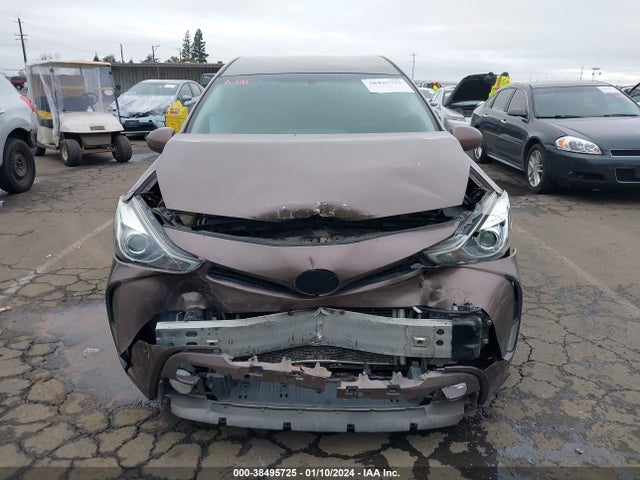 Продаж на аукціоні авто 2015 Toyota Prius V Five, vin: JTDZN3EU1FJ019424, номер лоту: 38495725