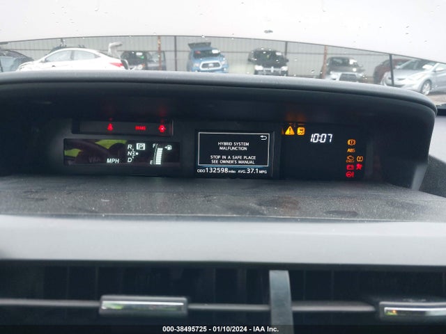 Продаж на аукціоні авто 2015 Toyota Prius V Five, vin: JTDZN3EU1FJ019424, номер лоту: 38495725
