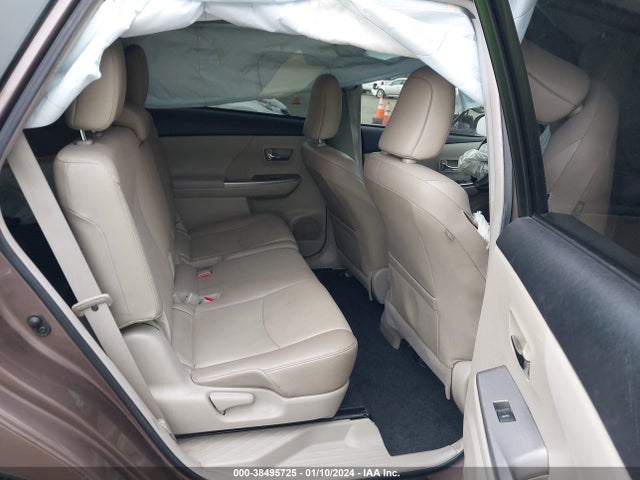 Продаж на аукціоні авто 2015 Toyota Prius V Five, vin: JTDZN3EU1FJ019424, номер лоту: 38495725