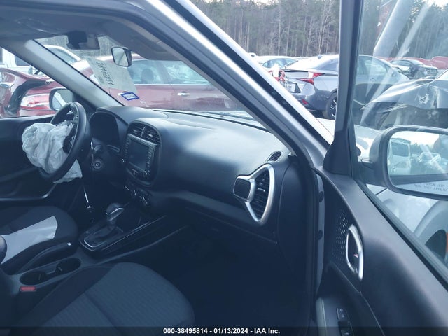 KIA SOUL S 2021 KNDJ23AU4M7779868 Image 5