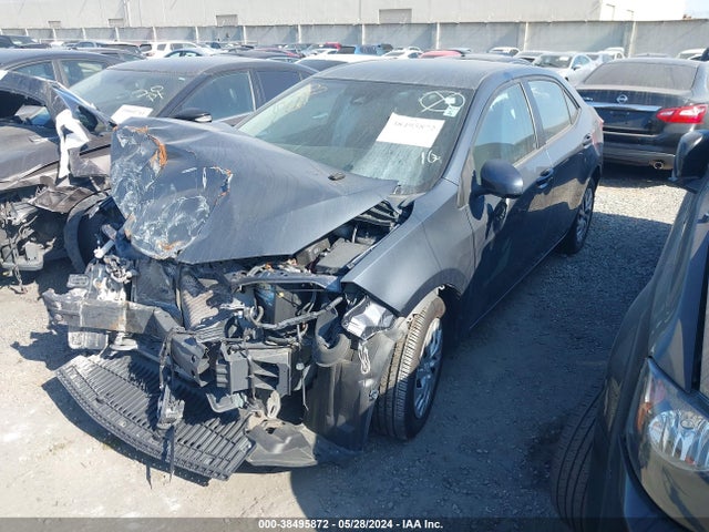 Toyota COROLLA LE 2017 5YFBURHEXHP643491 Image 2