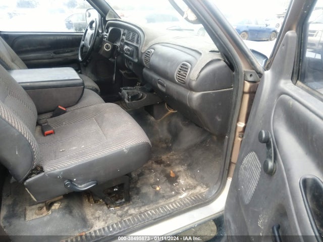 2001 DODGE RAM 1500 ST VIN: 1B7HC16Y71S659907