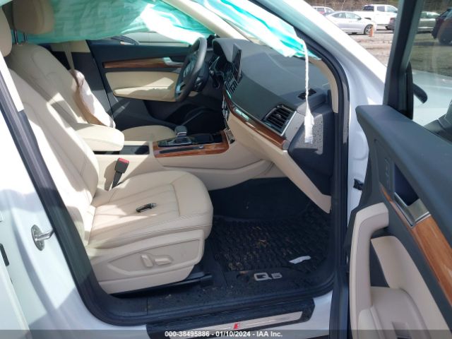 WA1GAAFY5P2105768 Audi Q5 Premium 45 Tfsi S Line Quattro