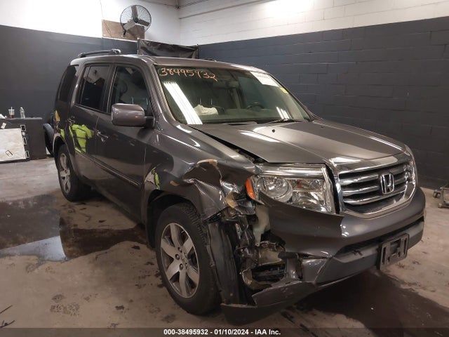 Honda Pilot Touring 2015 5FNYF4H94FB020712 Image 1
