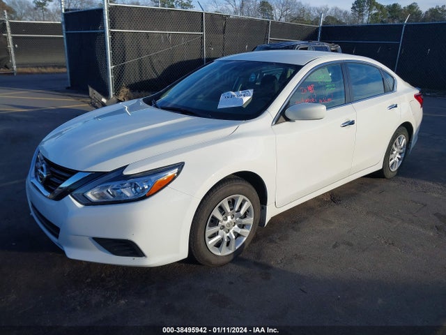 Продаж на аукціоні авто 2017 Nissan Altima 2.5 S, vin: 1N4AL3AP3HC277685, номер лоту: 38495942