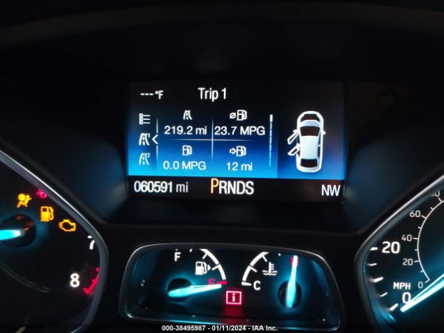 1FMCU9GDXJUC58885 Ford ESCAPE SE