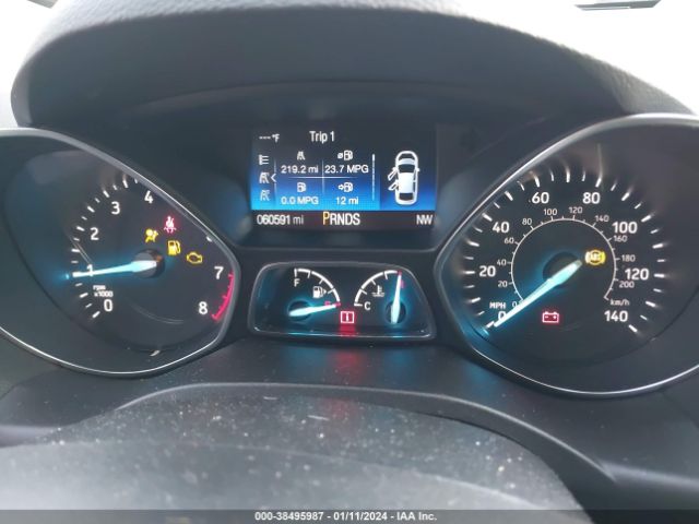 1FMCU9GDXJUC58885 Ford ESCAPE SE