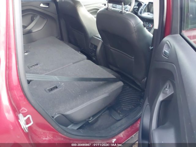 1FMCU9GDXJUC58885 Ford ESCAPE SE