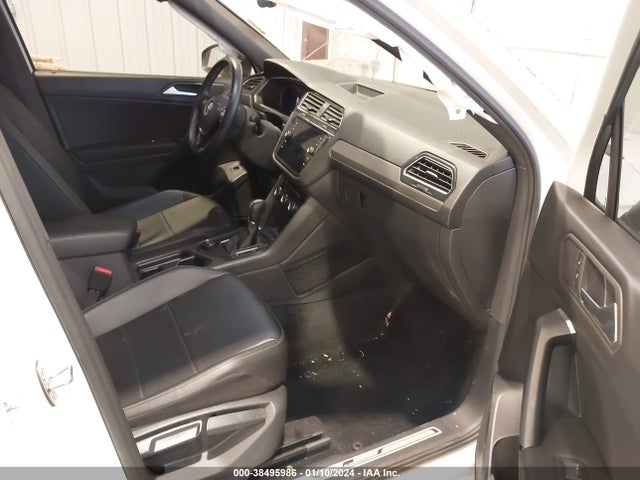 2019 VOLKSWAGEN TIGUAN 2.0T SE/2.0T SEL/2.0T SEL R-LINE/2.0T SEL R-LINE BLACK VIN: 3VV2B7AX0KM119501