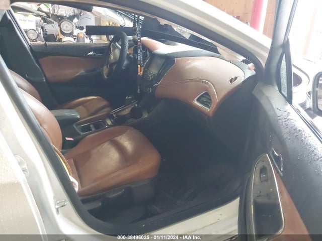 Chevrolet Cruze Premier Auto 2017 1G1BF5SMXH7118024 Image 5