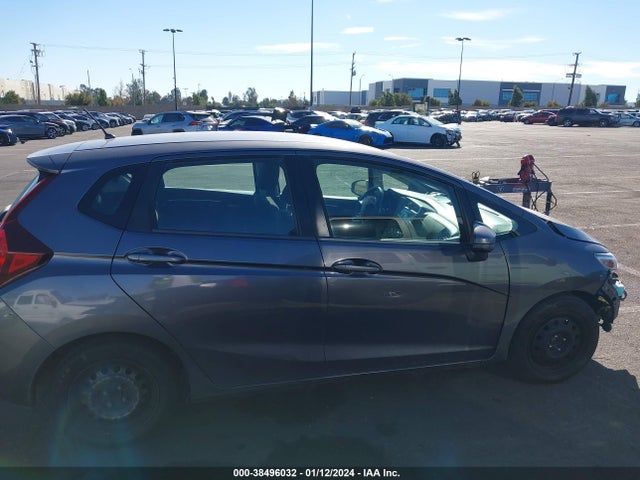 Honda FIT LX 2015 3HGGK5H50FM708536 Image 14