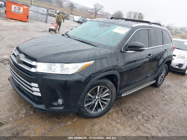 Toyota Highlander Xle 2019 5TDJZRFH7KS613230 Image 2