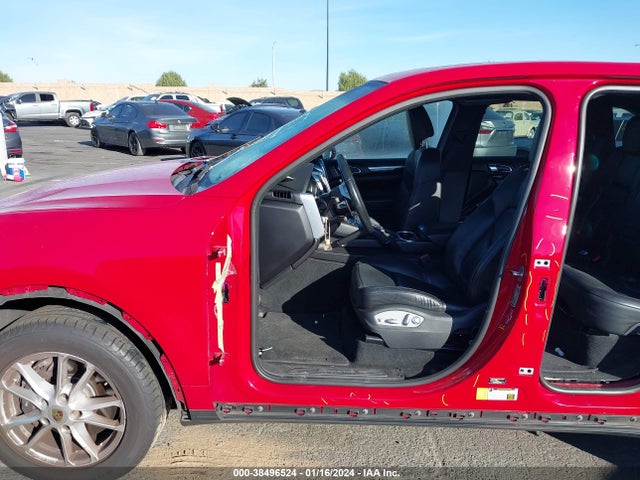 2016 PORSCHE CAYENNE WP1AA2A2XGKA12361 Photo 5