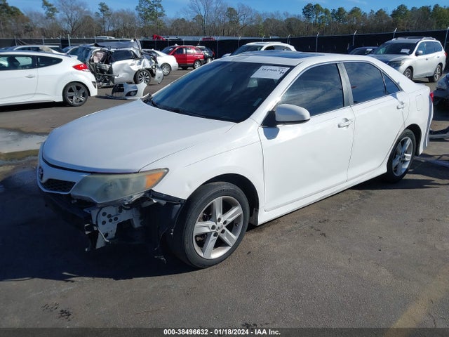 Toyota CAMRY SE 2014 4T1BF1FK0EU300249 Image 2