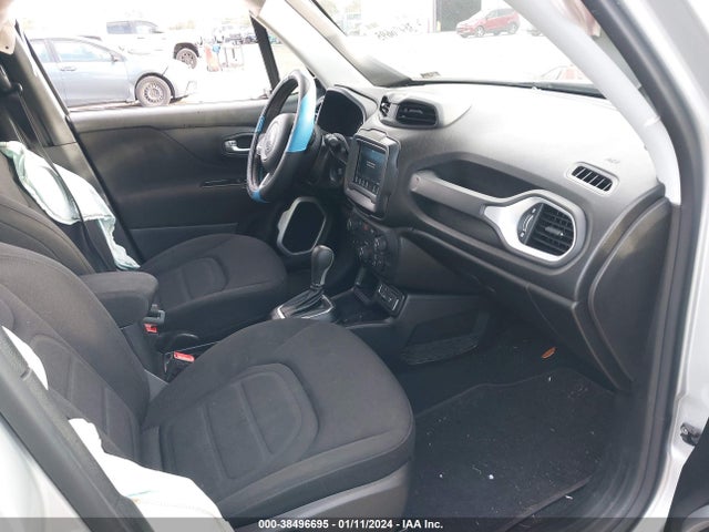 ZACCJABB9JPJ64211 Jeep Renegade Latitude Fwd