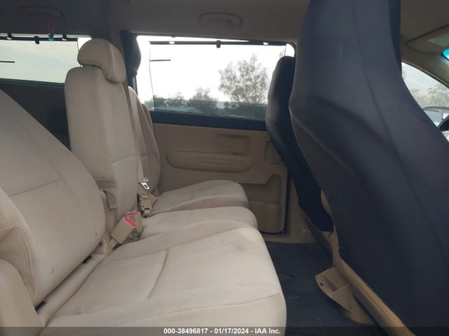 2015 KIA SEDONA LX VIN: KNDMB5C11F6075468