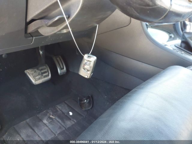 WVWLF7AU1FW298649 Volkswagen Golf R 4-door