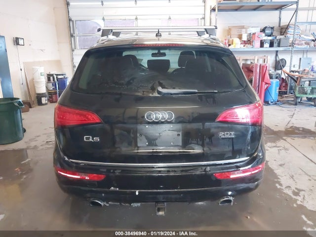 Audi Q5 2.0t Premium 2017 WA1C2AFP6HA082284 Image 17