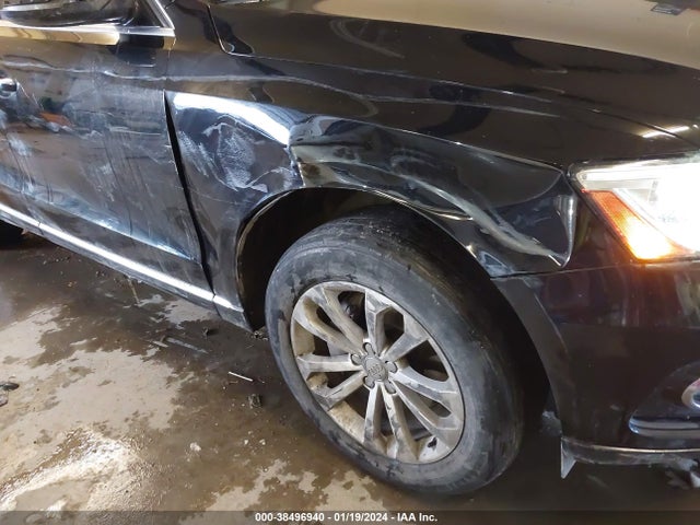 Audi Q5 2.0t Premium 2017 WA1C2AFP6HA082284 Image 6