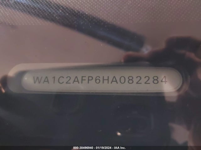 Audi Q5 2.0t Premium 2017 WA1C2AFP6HA082284 Image 9