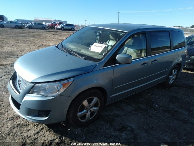 2010 VOLKSWAGEN ROUTAN SE VIN: 2V4RW3D16AR167230