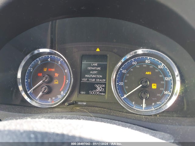 Toyota COROLLA LE 2018 2T1BURHE1JC968780 Image 7