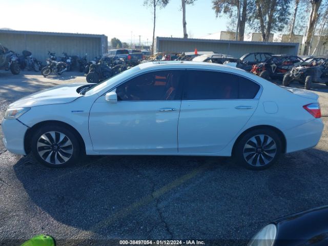 1HGCR6F77FA009602 Honda Accord Hybrid Touring